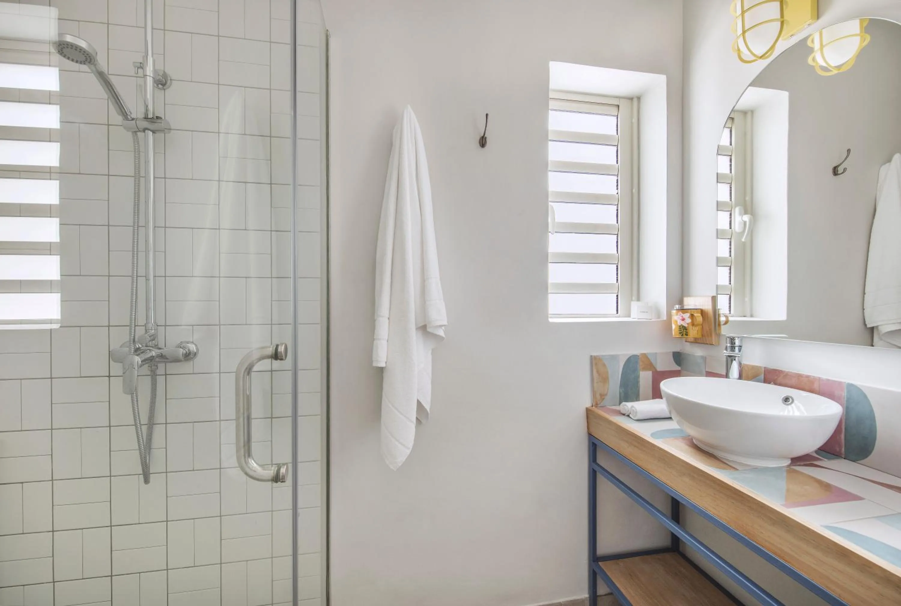 Shower in C Rodrigues Mourouk - Rodrigues Island