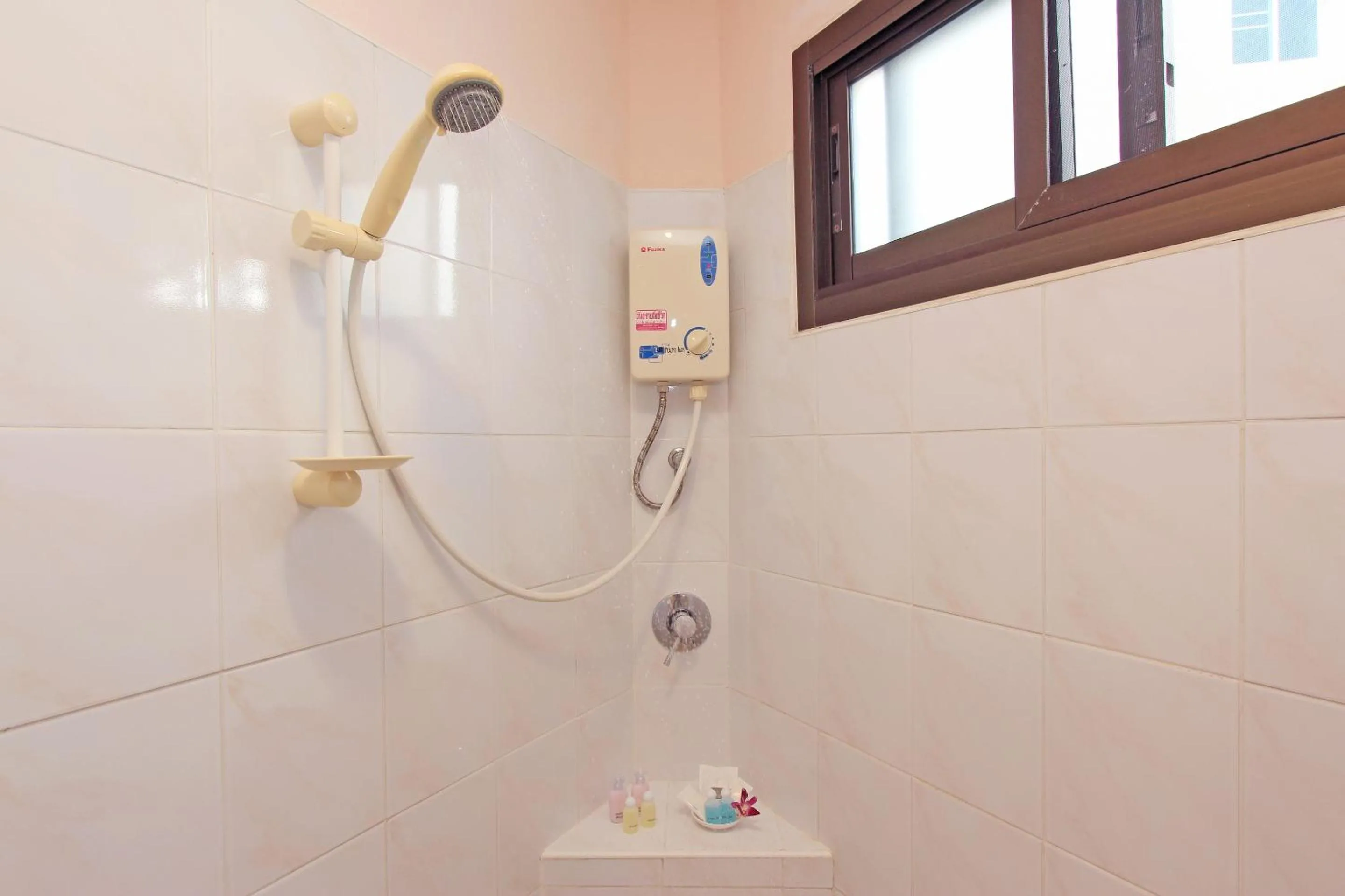Shower in Soleil D'asie Residence
