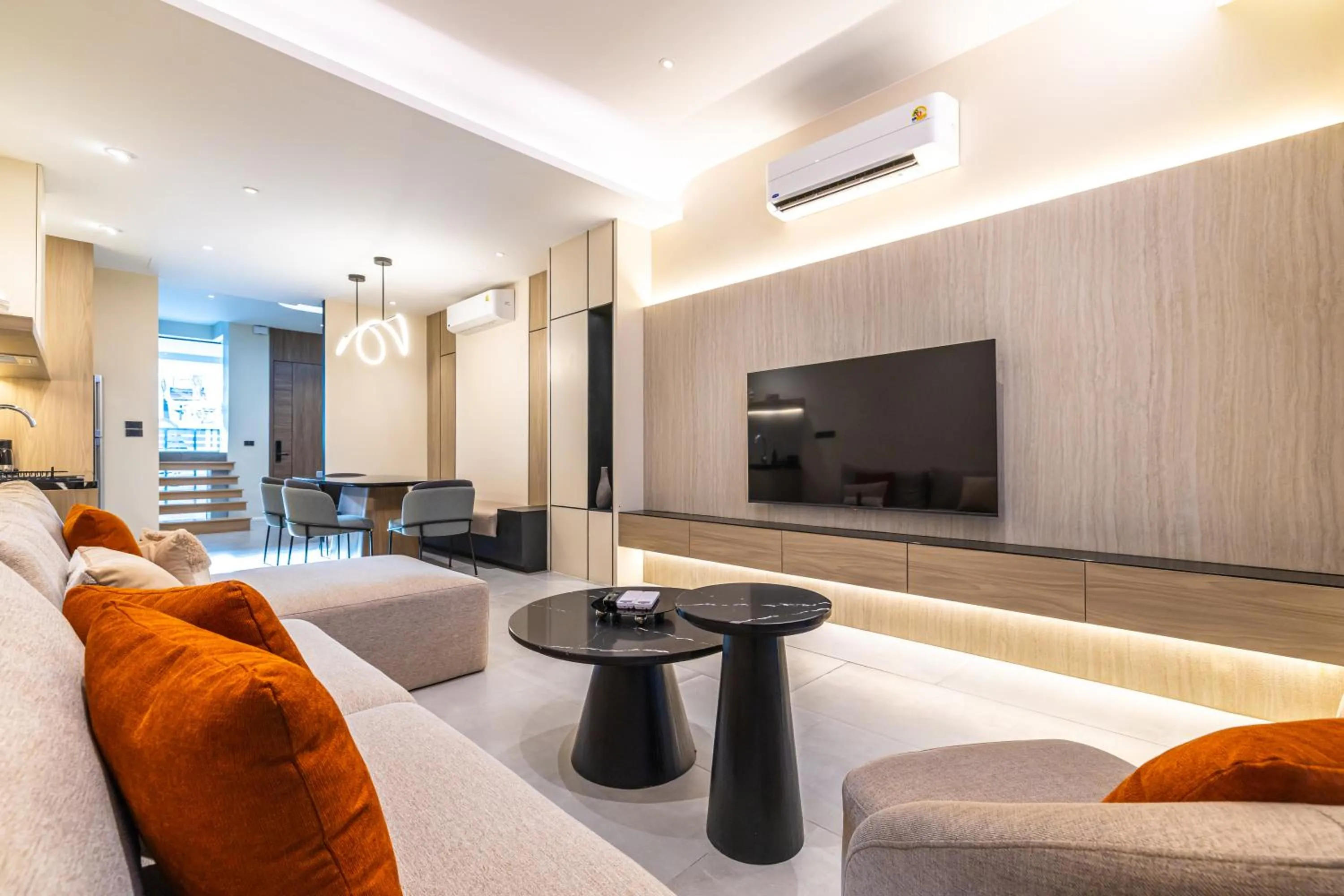 P Villas Patong