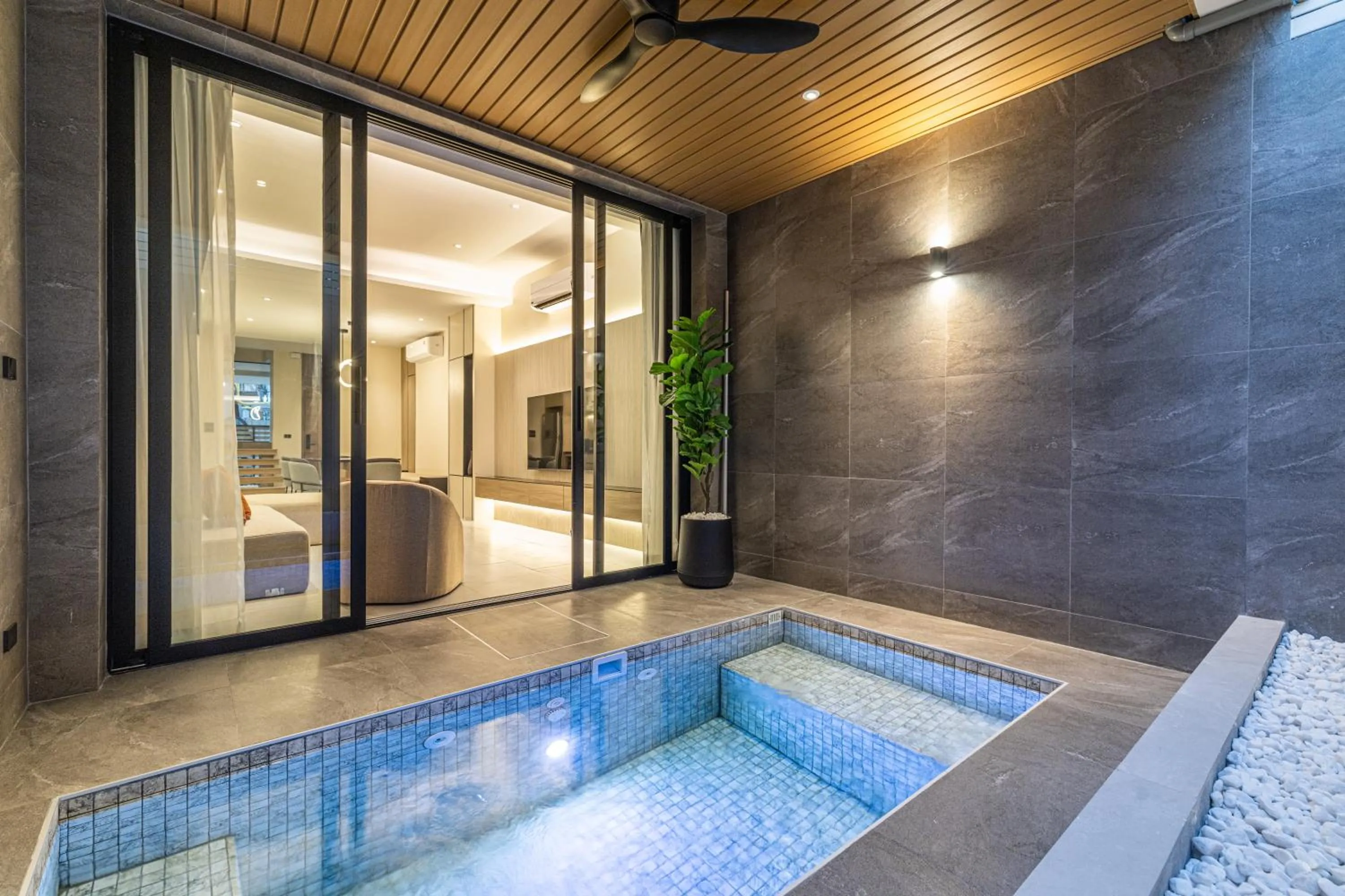 P Villas Patong