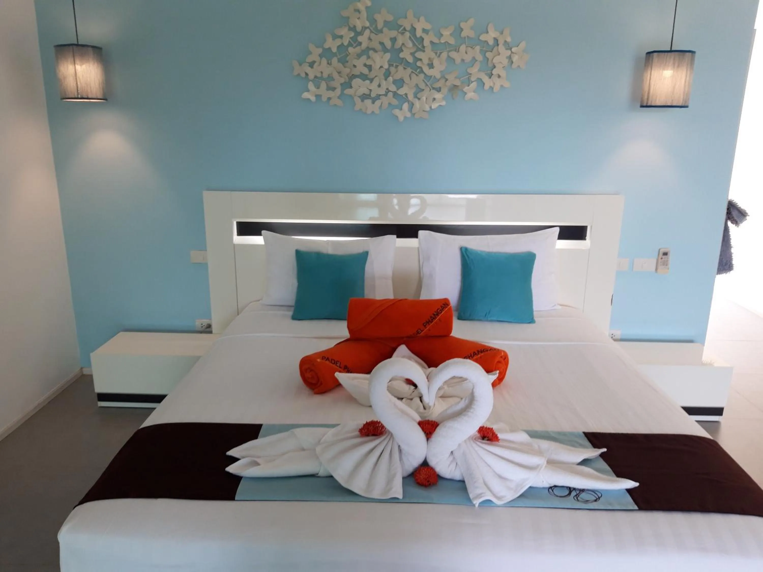 Bed in Padel Phangan Suite