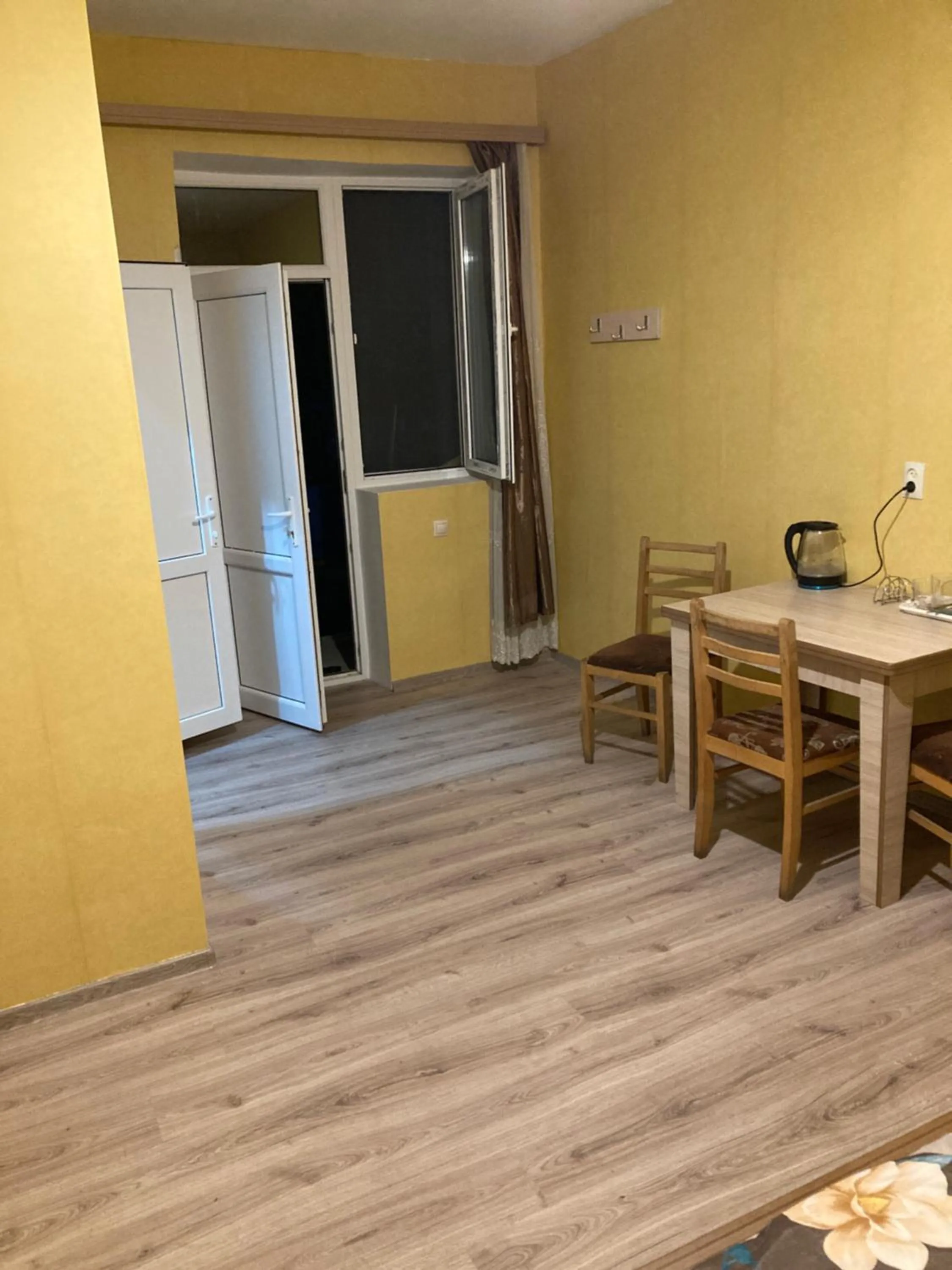 Guest House Econom