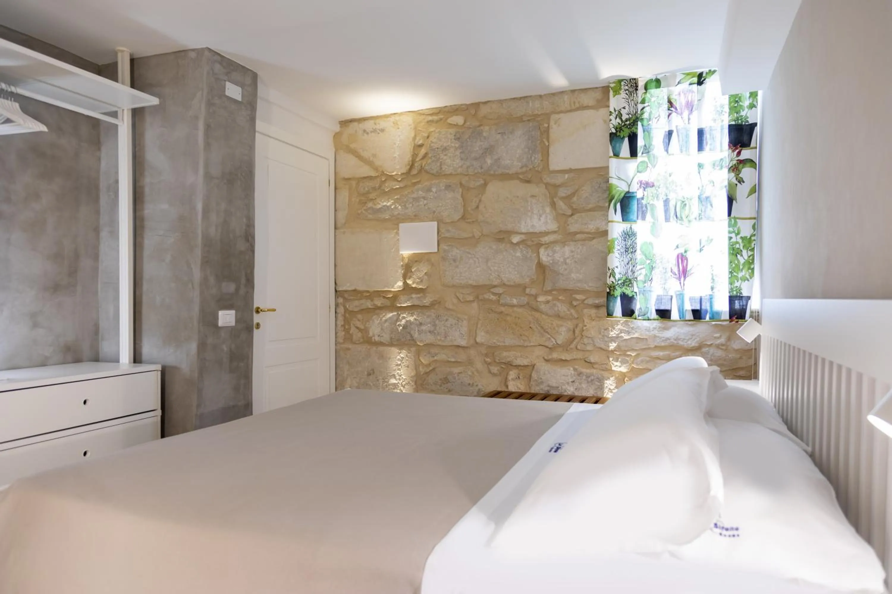 Bed in Le Sirene B&B