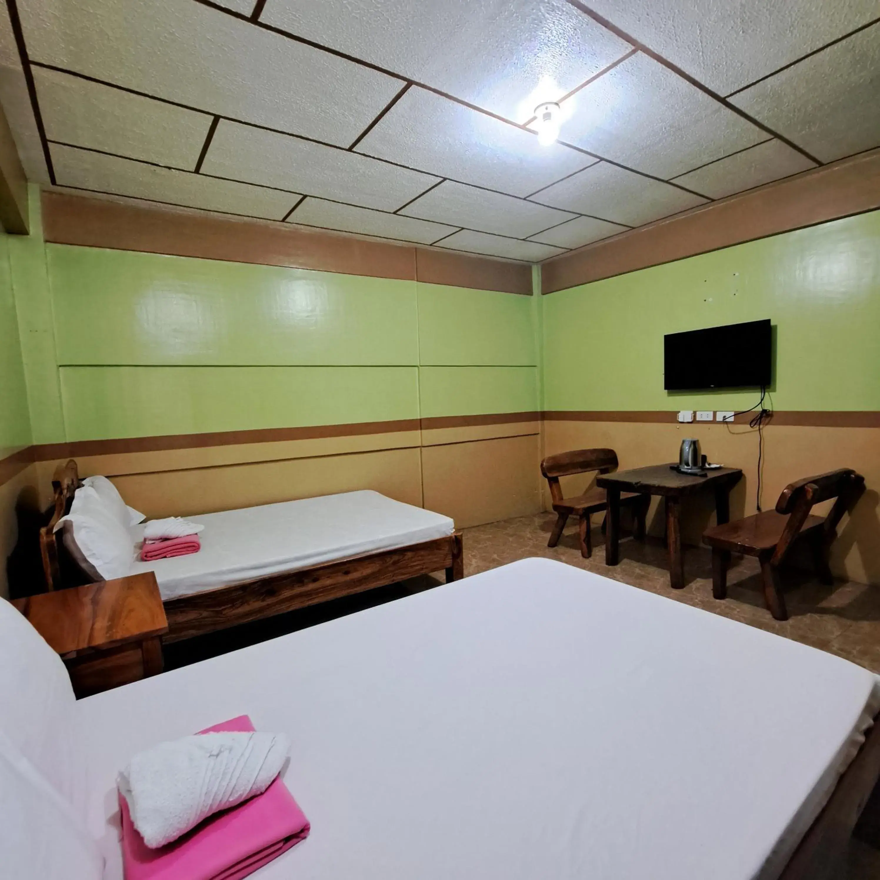 Double or Twin Room in Baguio Tourist Cabin Double or Twin Room in Baguio Tourist Cabin