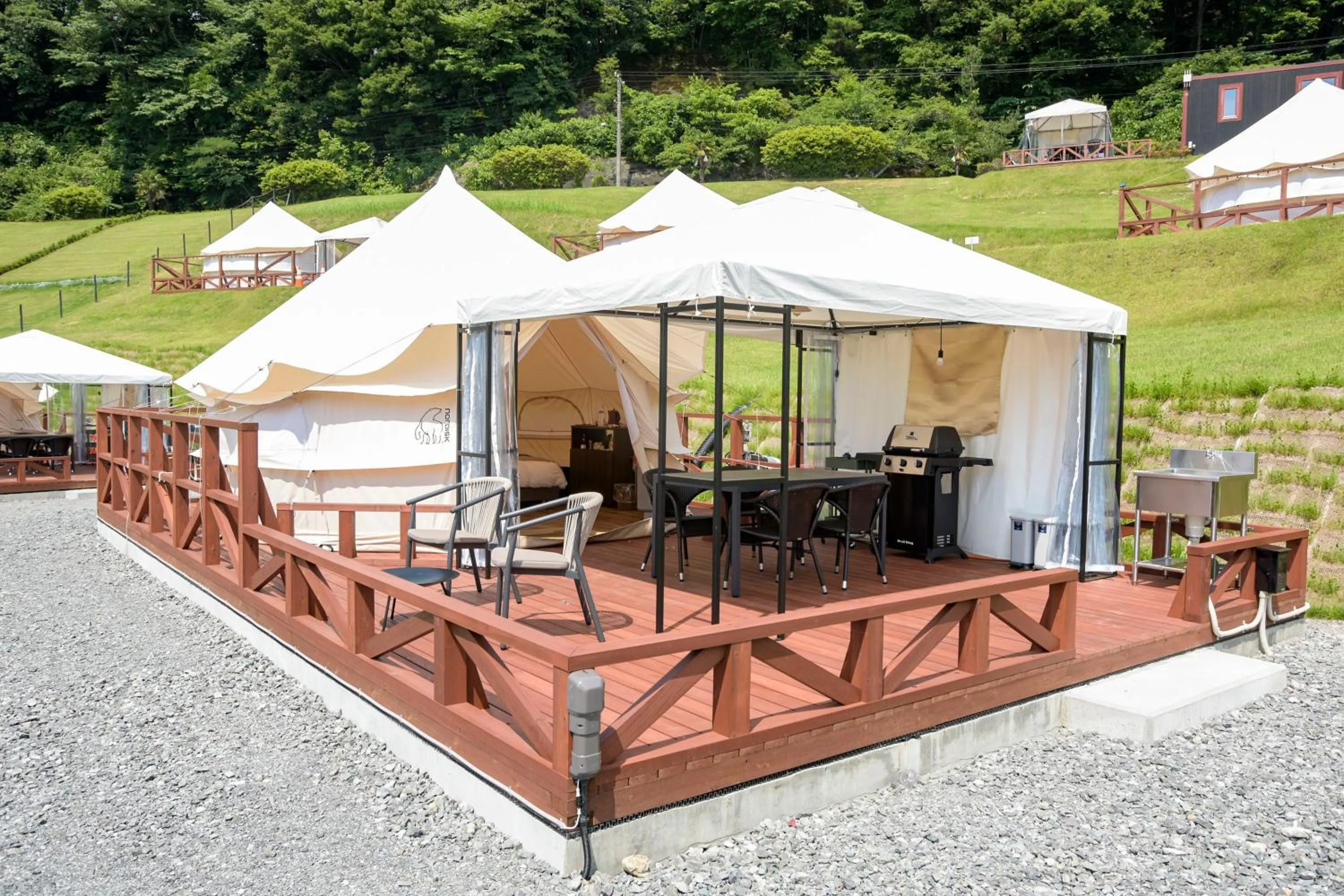 Day in Hawaiians Glamping Mauna Village