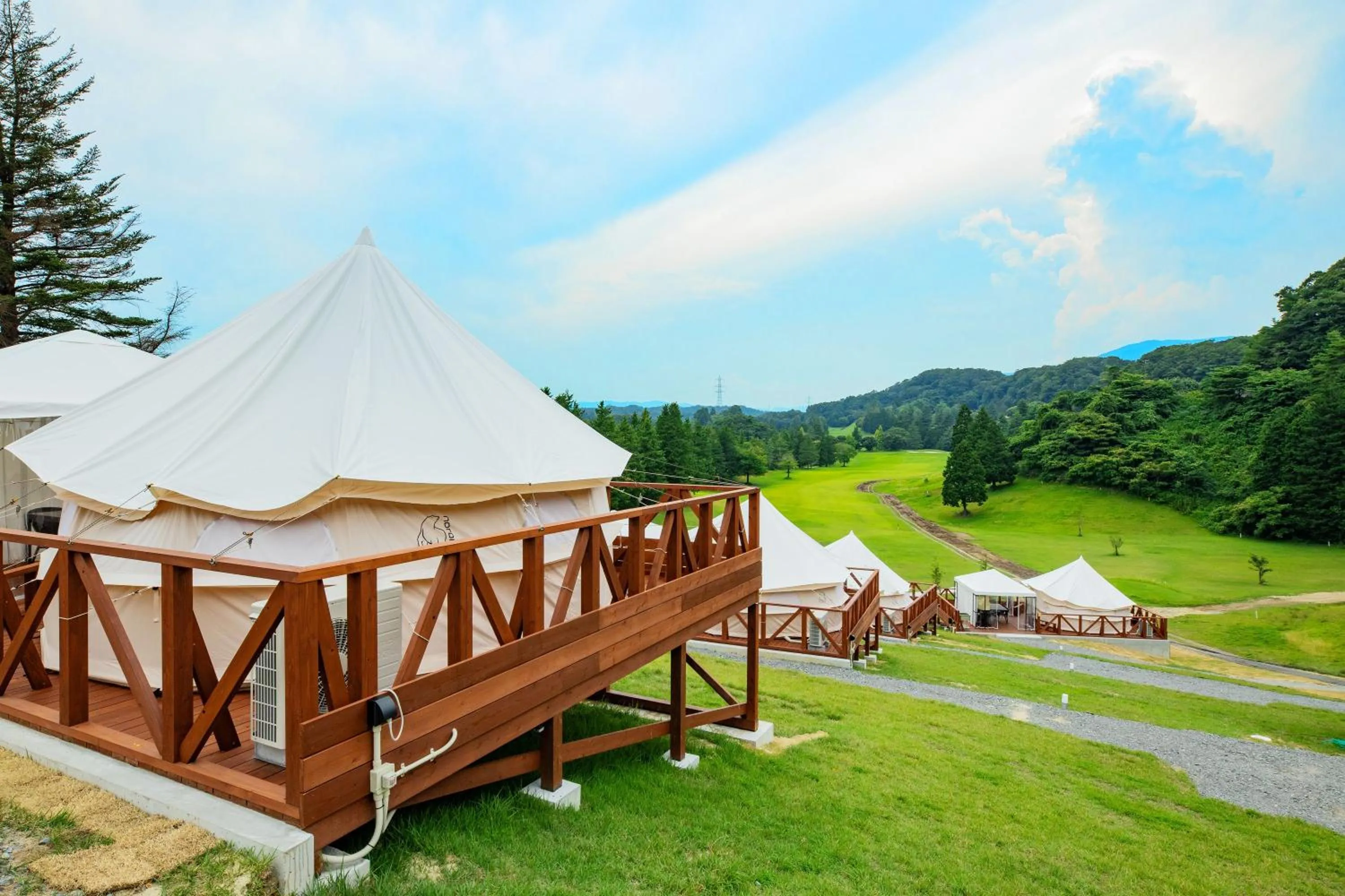 Property building in Hawaiians Glamping Mauna Village