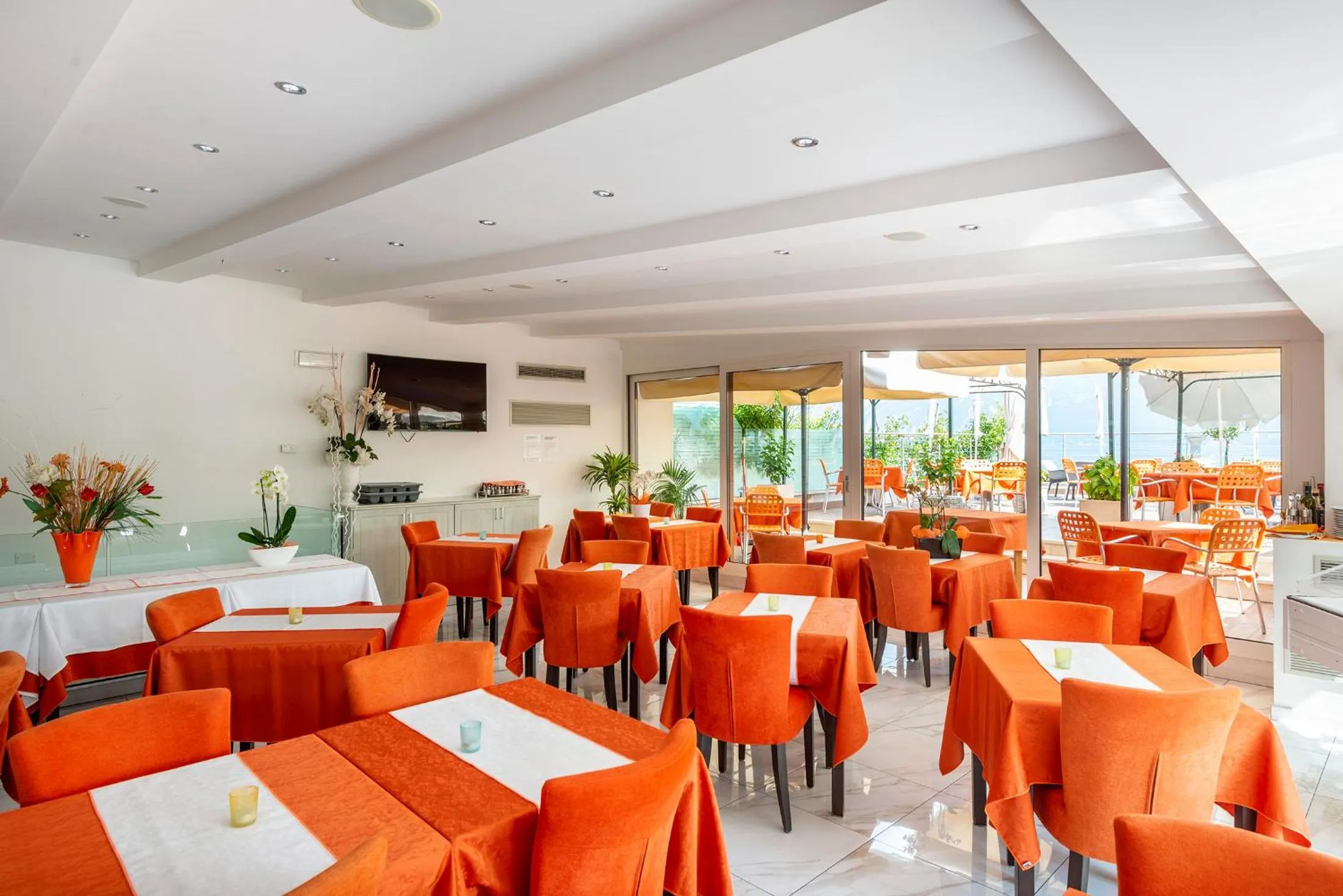 Restaurant/places to eat in Garda Suite Hotel - Adults Only Hotel