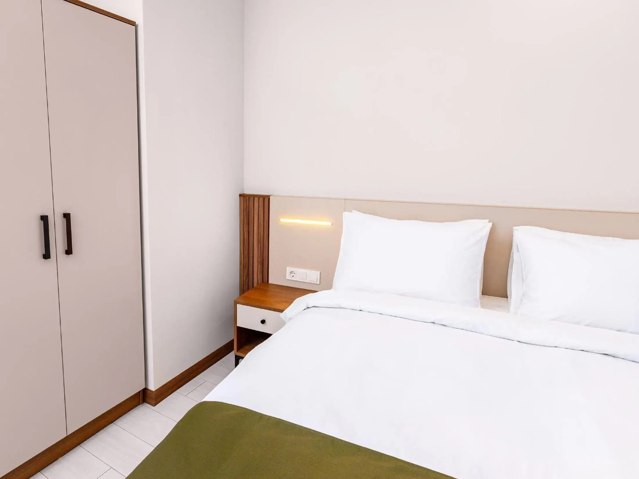 Bed in Quinnova Hotel Bed in Quinnova Hotel