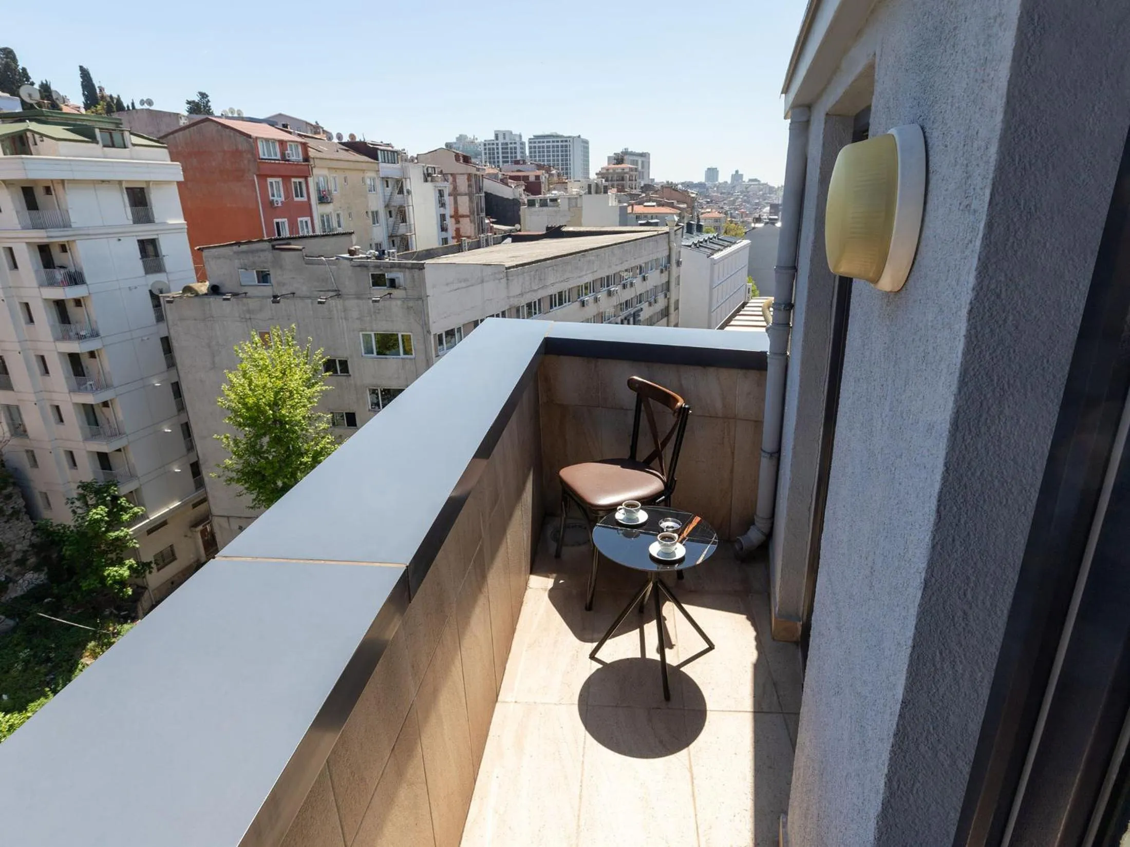 Property building in Quinnova Hotel