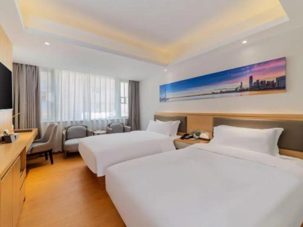 Bed in Guangzhou New Tianhe Hotel