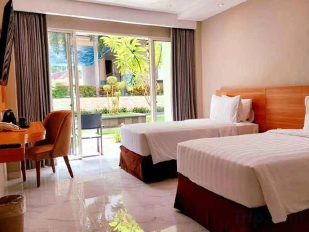 Bed in Rama Garden Hotel