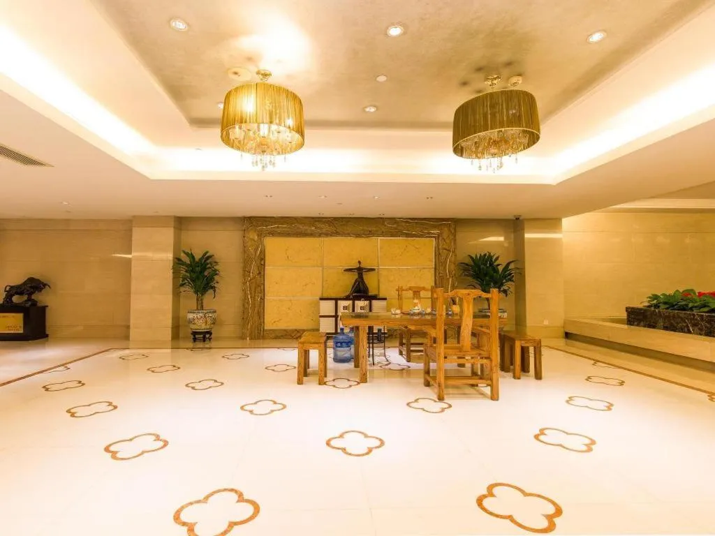China Palace Hotel