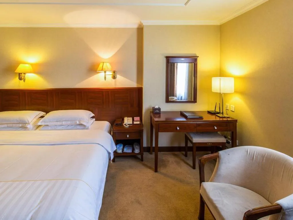 Bed in The Twenty First Century Hotel