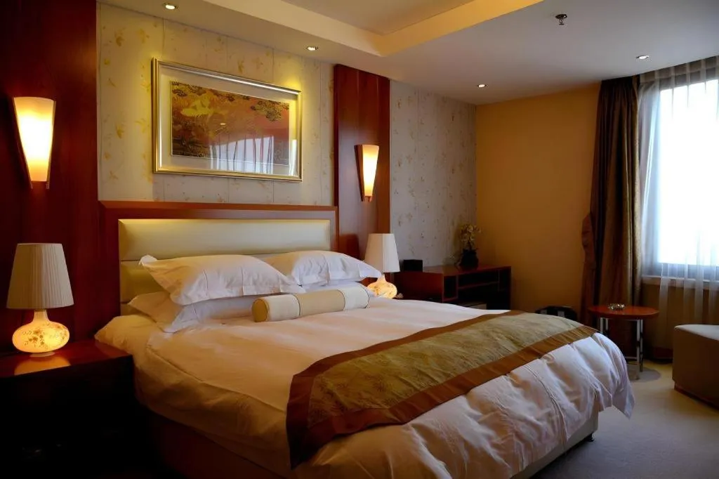 Bed in The Twenty First Century Hotel