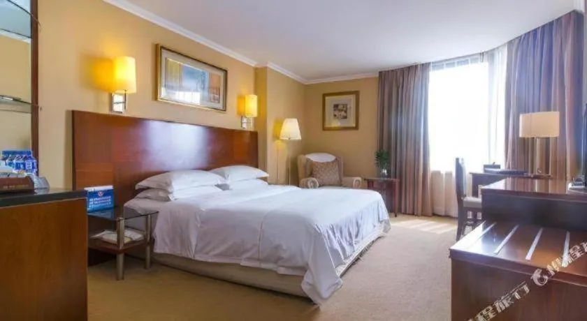 Bed in The Twenty First Century Hotel