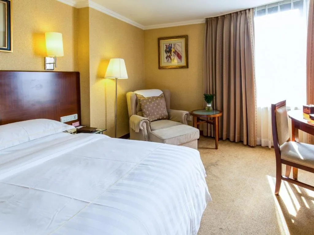 Bed in The Twenty First Century Hotel