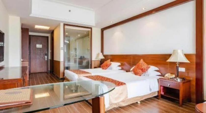 Bed in Sanya Yellow River Kyoto Hotel