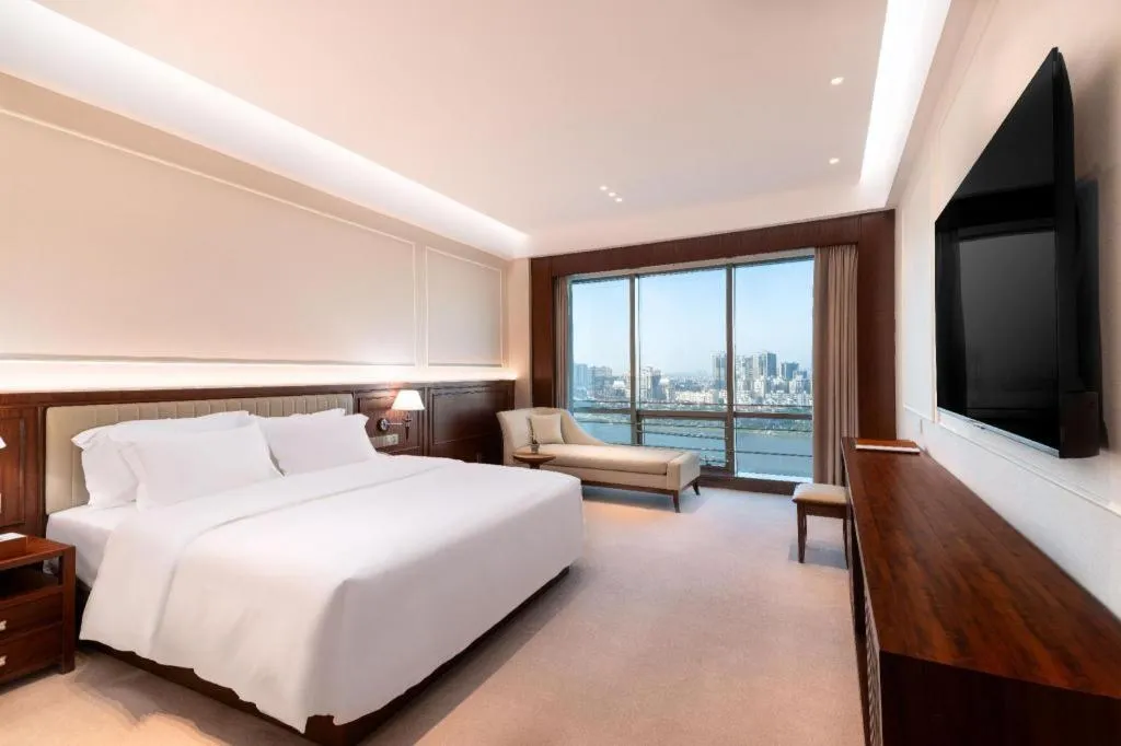 Bed in Gladden Hotel Shilong