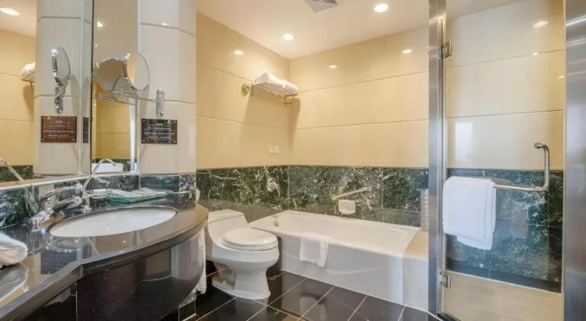 Gladden Hotel Shilong