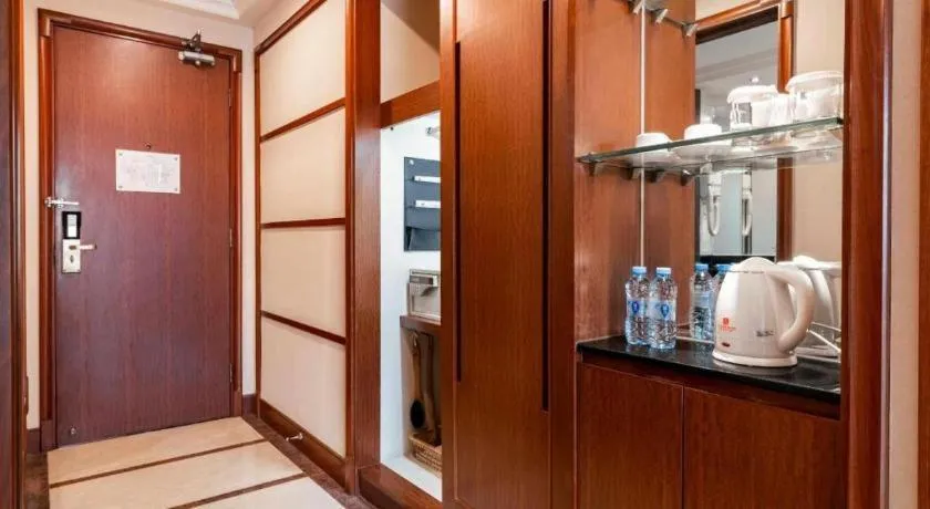 Gladden Hotel Shilong