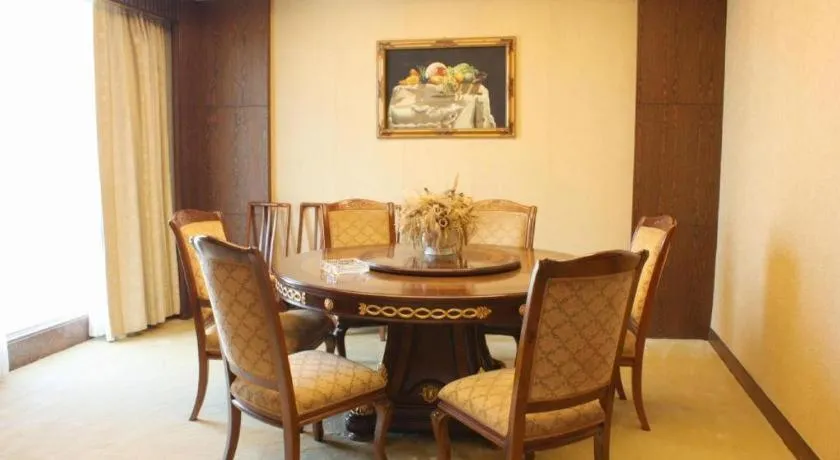 Gladden Hotel Shilong