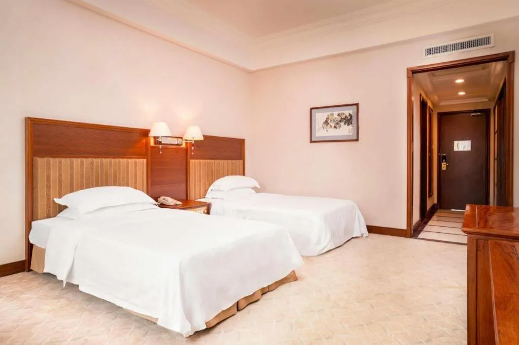 Bed in Gladden Hotel Shilong