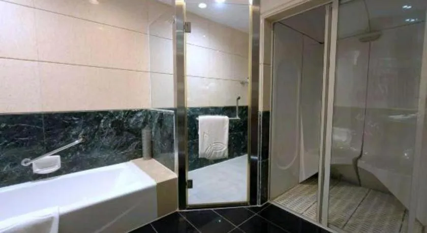 Gladden Hotel Shilong