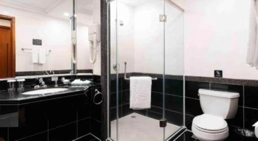 Gladden Hotel Shilong