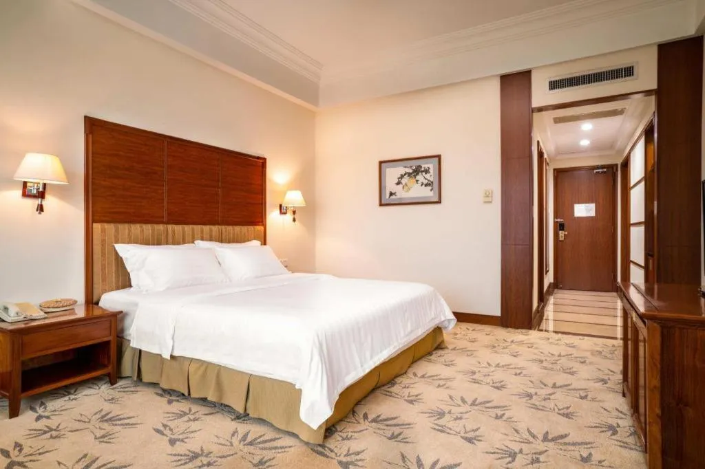 Bed in Gladden Hotel Shilong