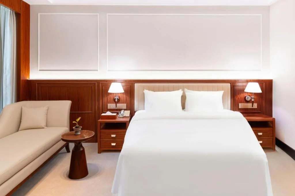 Bed in Gladden Hotel Shilong