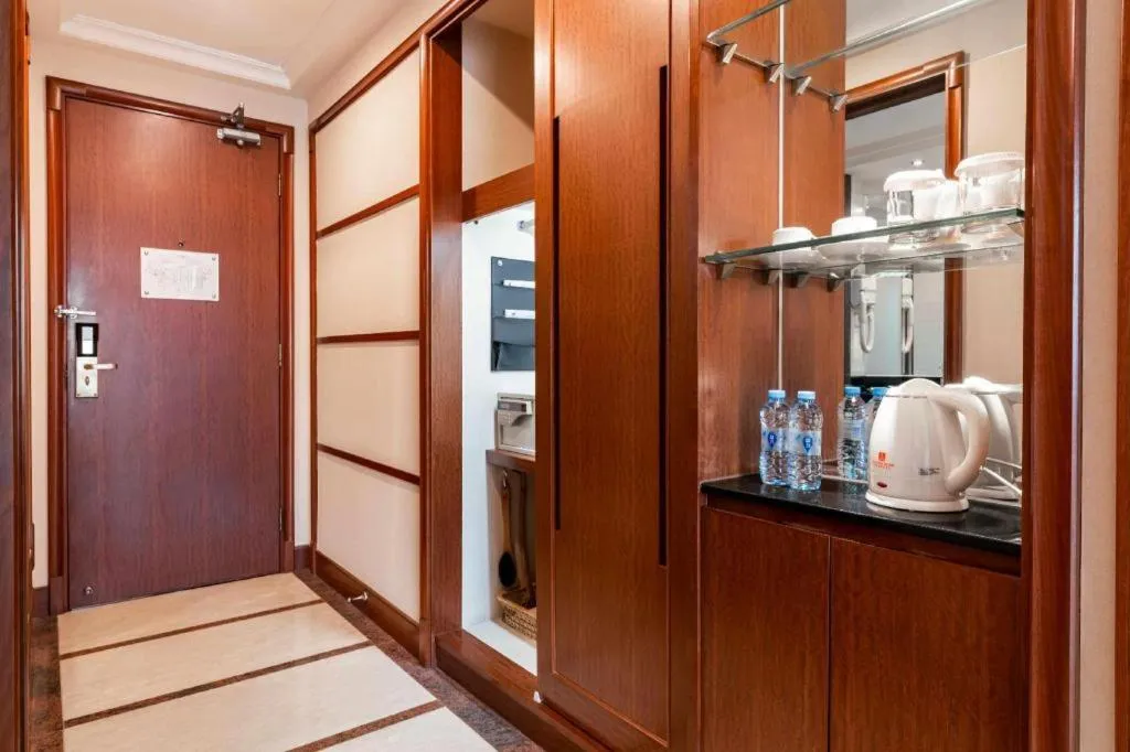 Gladden Hotel Shilong