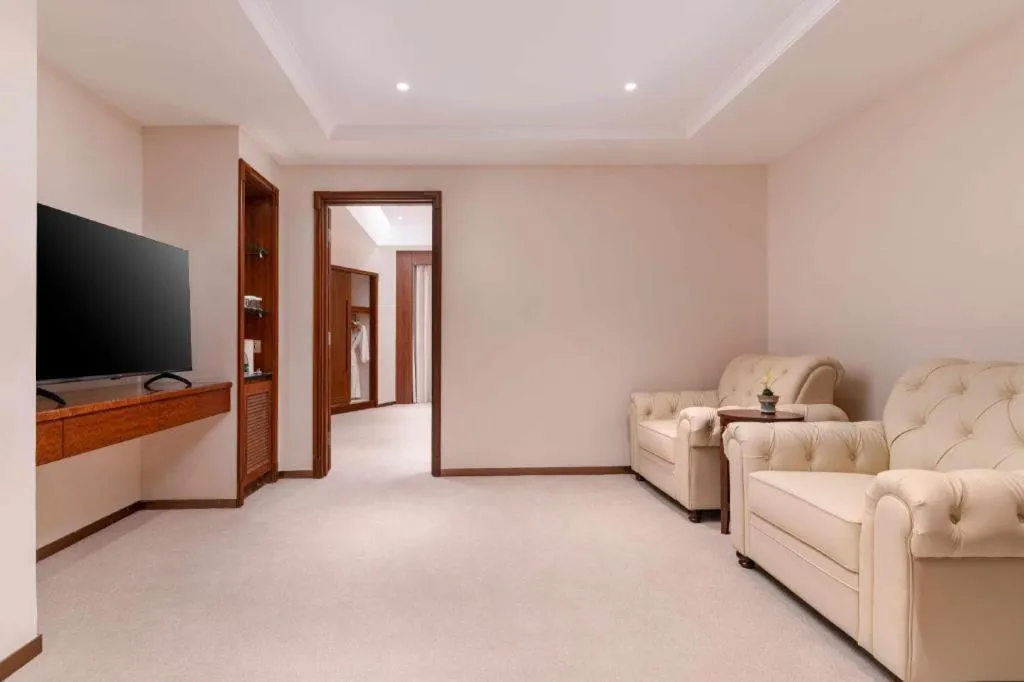 Gladden Hotel Shilong