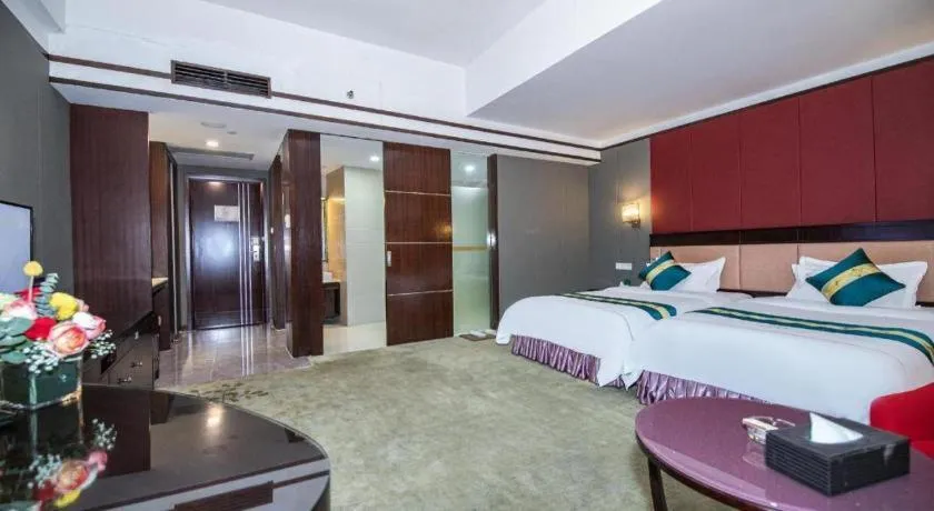 Bed in Shunde Emperor Hotel