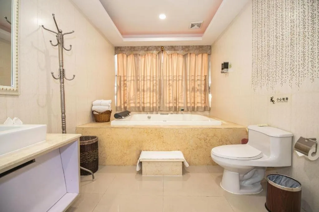 Shunde Emperor Hotel