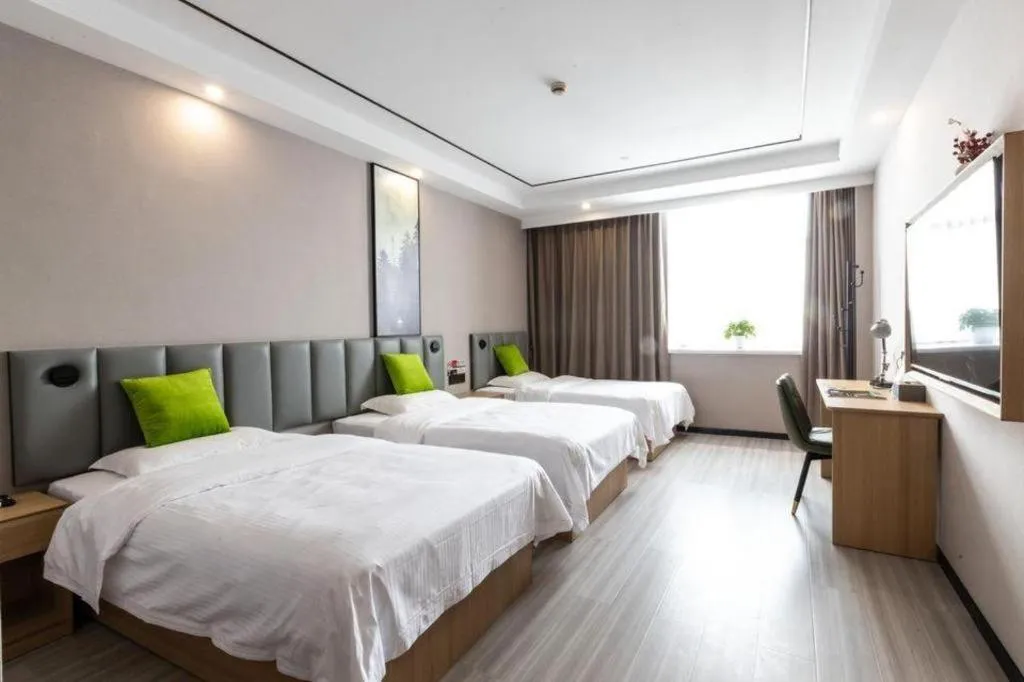 Bed in GreenTree Inn Zhoushan New Town Hotel