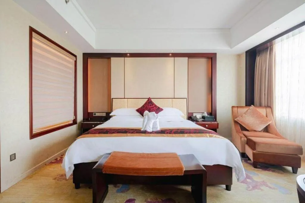 Bed in Haikou Conifer Garden Hotel