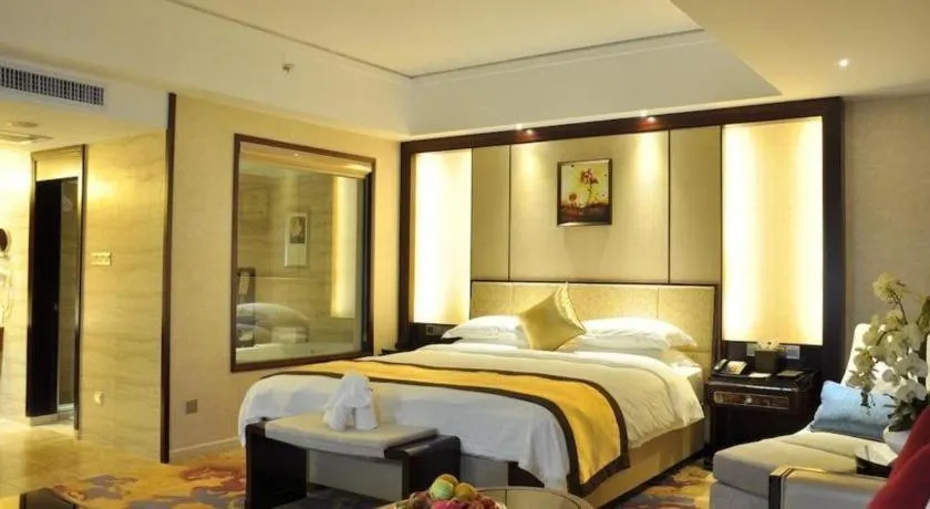 Bed in Haikou Conifer Garden Hotel