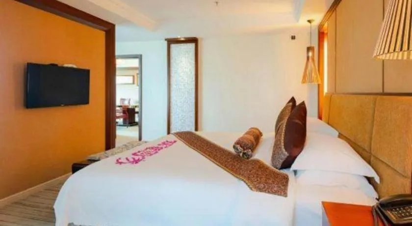 Bed in Haikou Conifer Garden Hotel