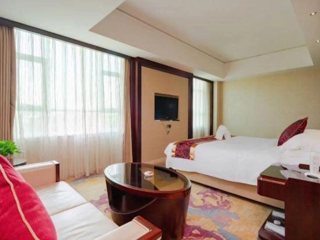 Bed in Haikou Conifer Garden Hotel