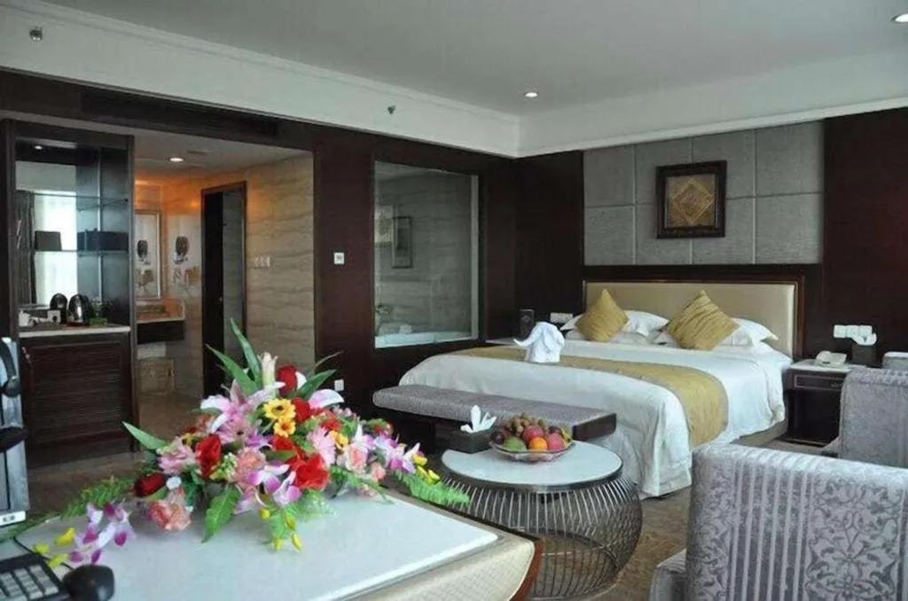 Bed in Haikou Conifer Garden Hotel