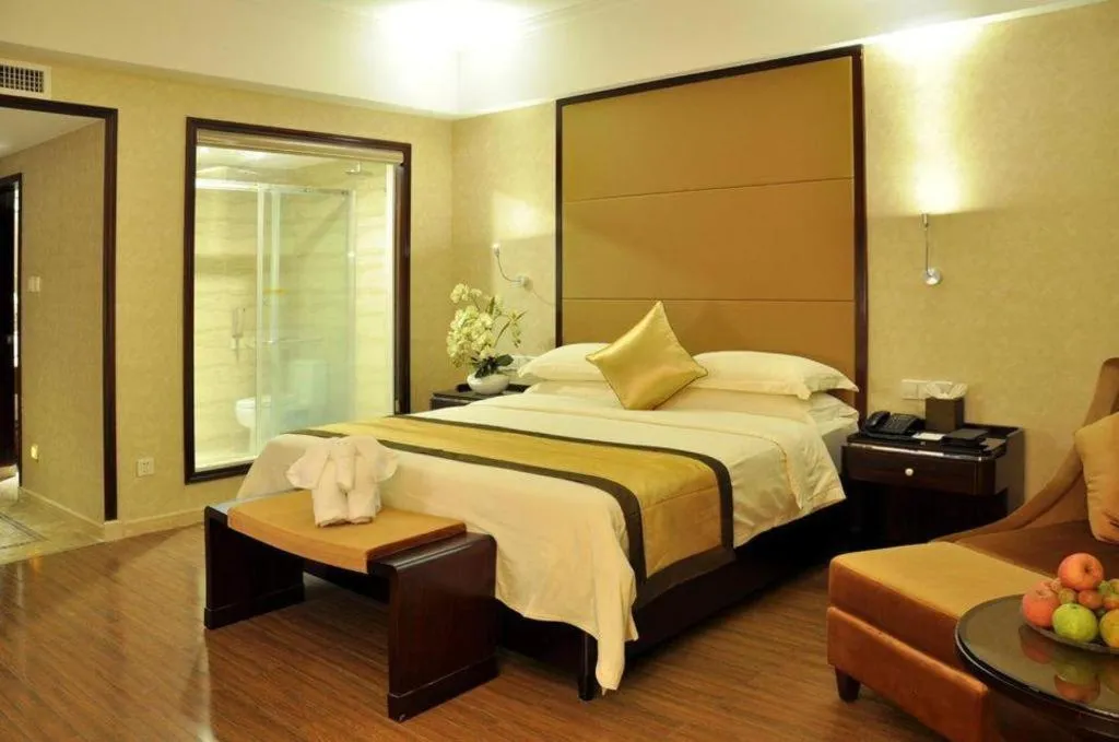 Bed in Haikou Conifer Garden Hotel