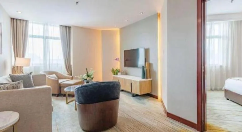 Bed in Langshan Hotel Shenzhen