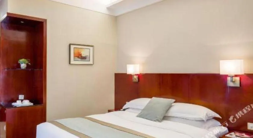 Bed in Langshan Hotel Shenzhen