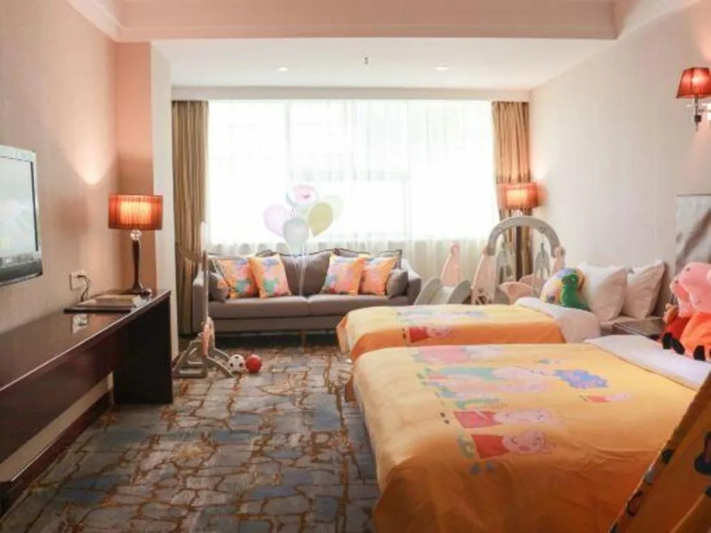 Bed in Langshan Hotel Shenzhen