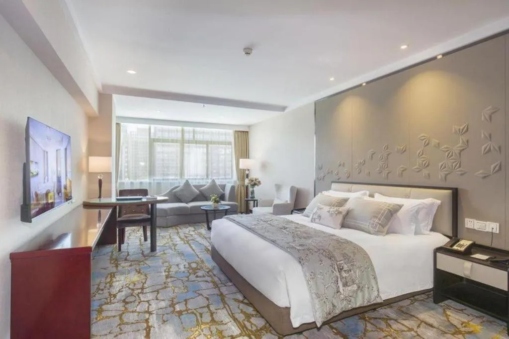 Bed in Langshan Hotel Shenzhen