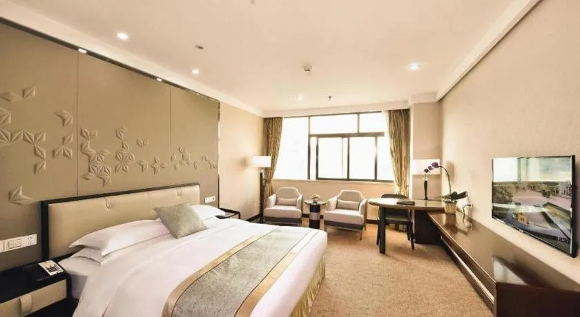 Bed in Langshan Hotel Shenzhen