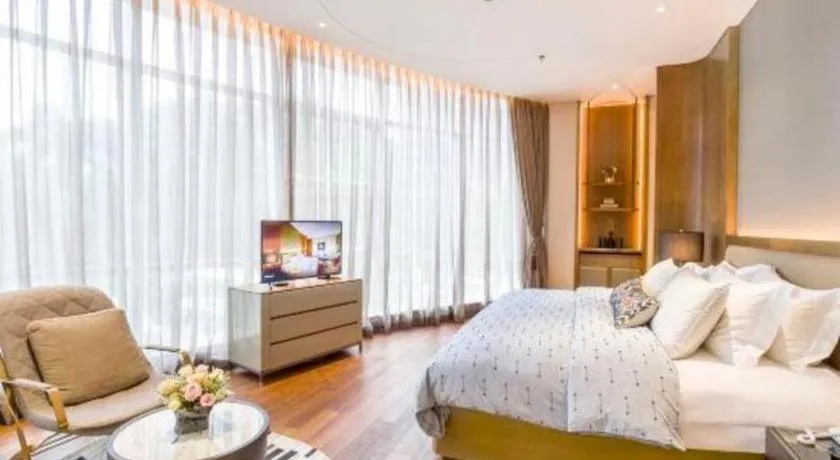 Bed in Langshan Hotel Shenzhen