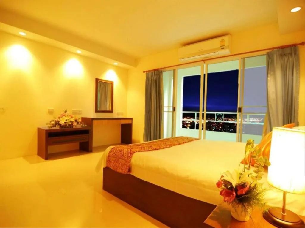 Bed in Grand Living Residence