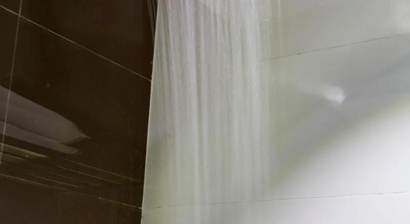 IU Hotel Guiyang North Station Shibei Road