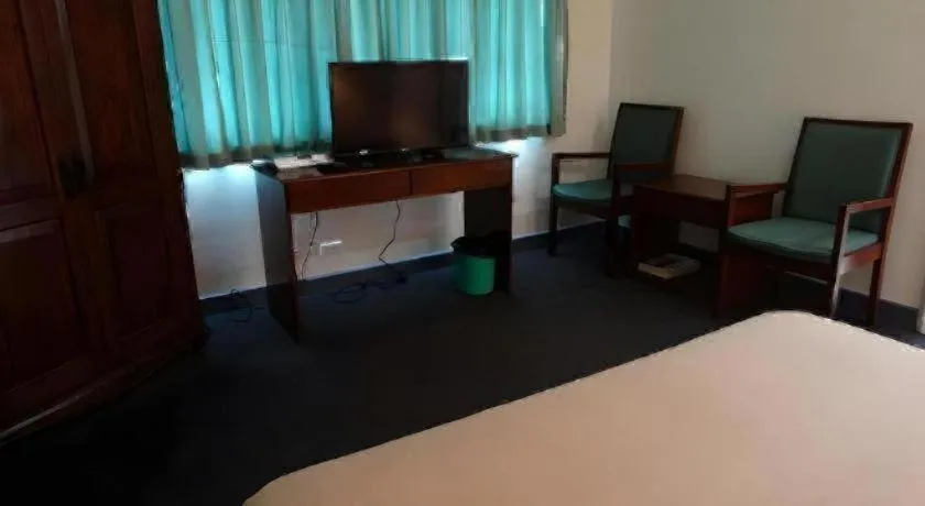 Bed in Adriatico Arms Hotel